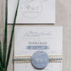 faire-part sur mesure guinguette chic pastel bleu dentelle calligraphie les petits papiers du bonheur crédit photo soufiane zaidi