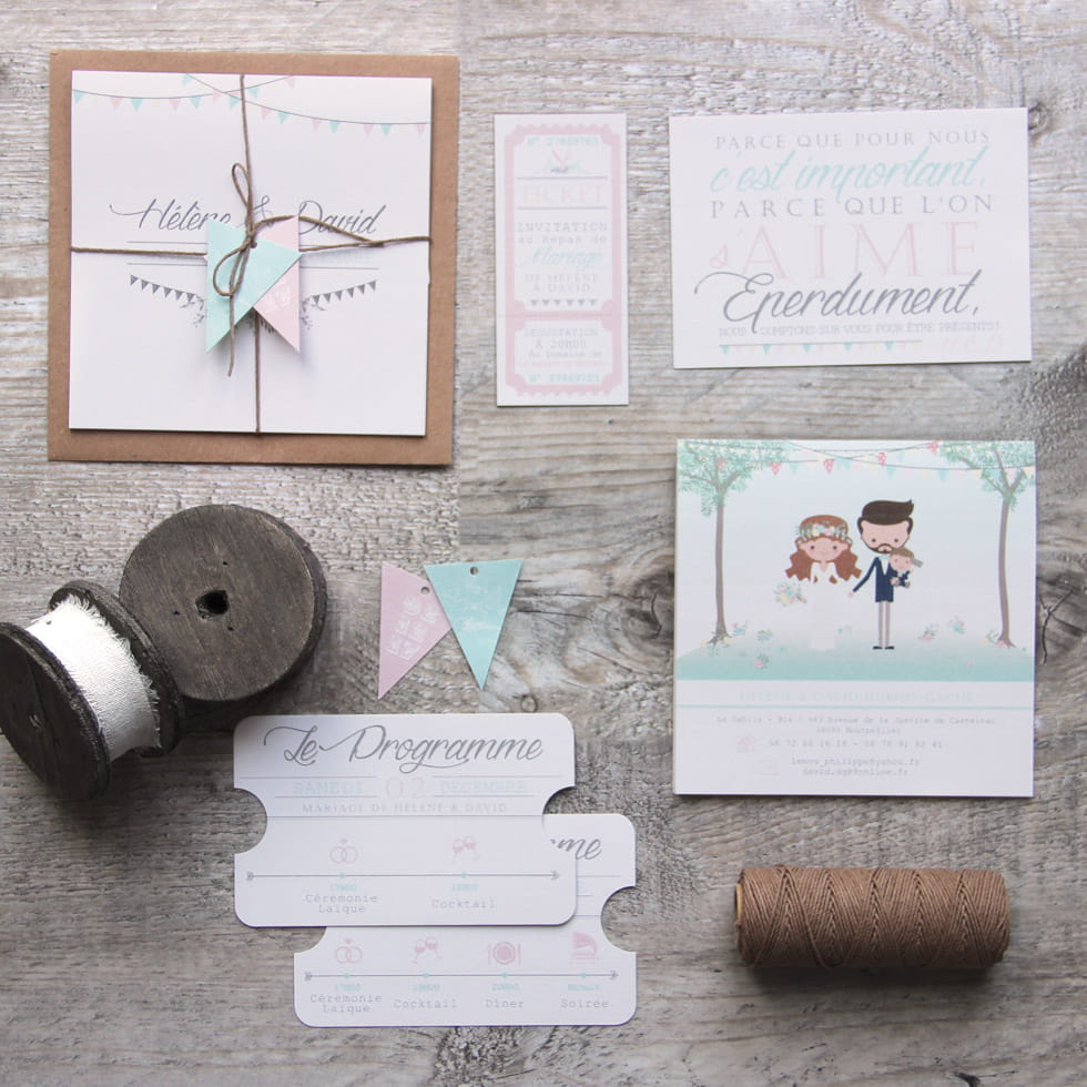 Faire-part de mariage sur mesure avec personnage et univers guinguette chic et épuré dans les tons blancs, kraft, et pastels avec coupon à découper type ticket de cinéma, et coupon programme les petits papiers du bonheur